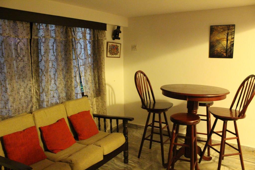 Urban Retreat Homestay Мангалор Екстериор снимка